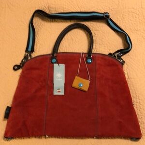 NWT GABS Bags- Katy Convertible bag adapts to various interpretations